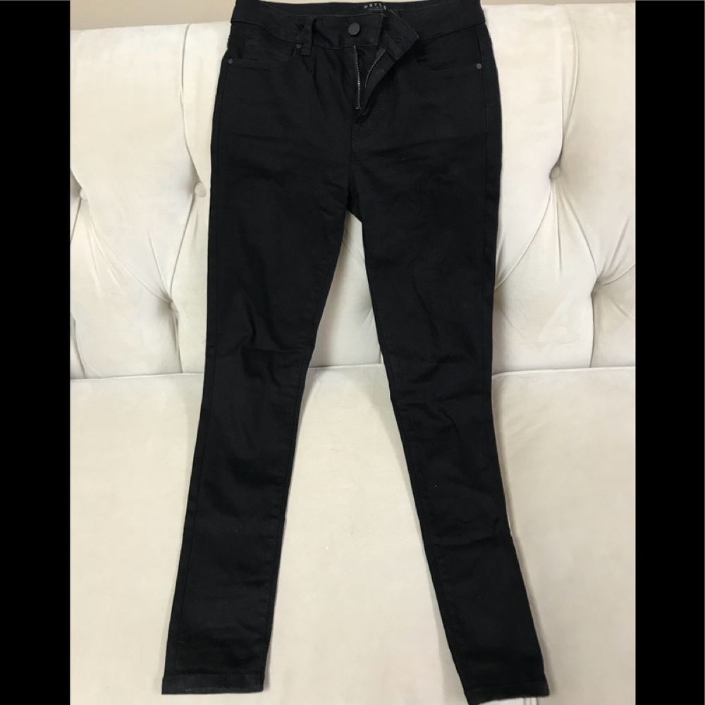 DSTLD High Rise Jeans